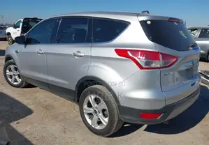 Ford Escape SE 4x4 2016 Gray