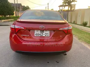 Toyota Corolla 2016 Red