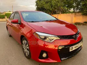 Toyota Corolla 2016 Red