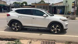 Hyundai Tucson 2017 White