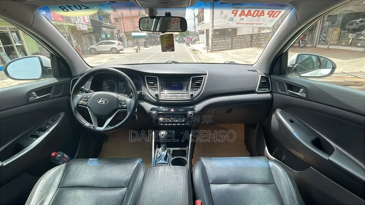 Hyundai Tucson 2017 White