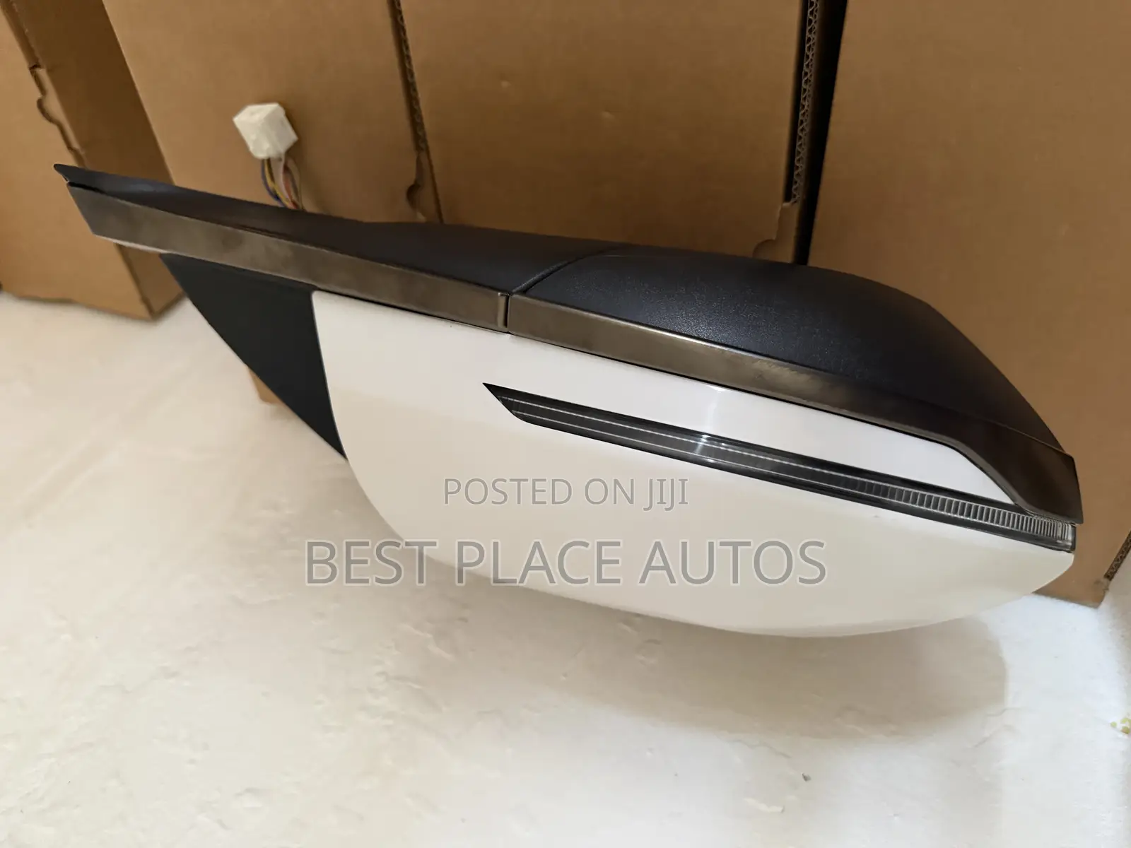 Hyundai Tucson 2024 Mirror With Sensor