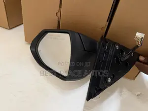 Hyundai Tucson 2024 Mirror With Sensor