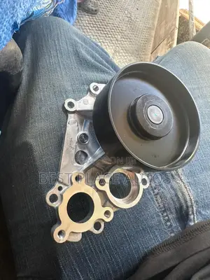 BMW X5 2020 G05 Water Pump