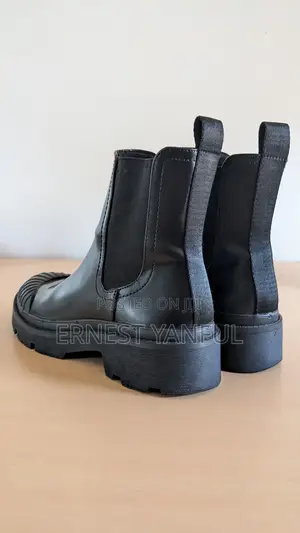 Zara Women's Boots (Size 37)