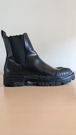Zara Women's Boots (Size 37)
