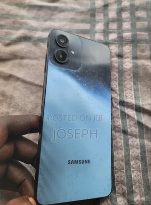 Samsung Galaxy A06 128 GB Blue