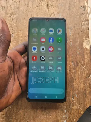 Samsung Galaxy A06 128 GB Blue