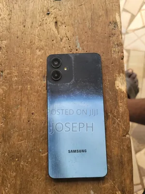Samsung Galaxy A06 128 GB Blue