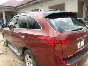 Hyundai Veracruz 2011 Red
