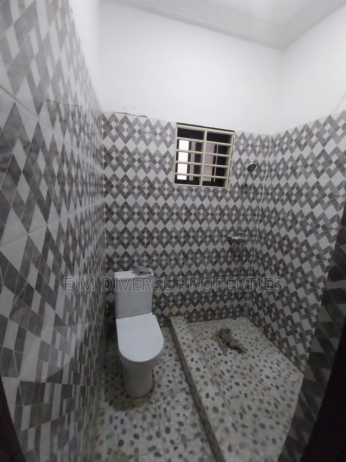 2bdrm Apartment in Lekma Hospital, Teshie for rent