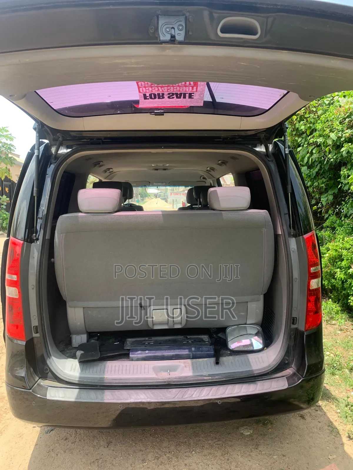 Hyundai Starex 2018 Black