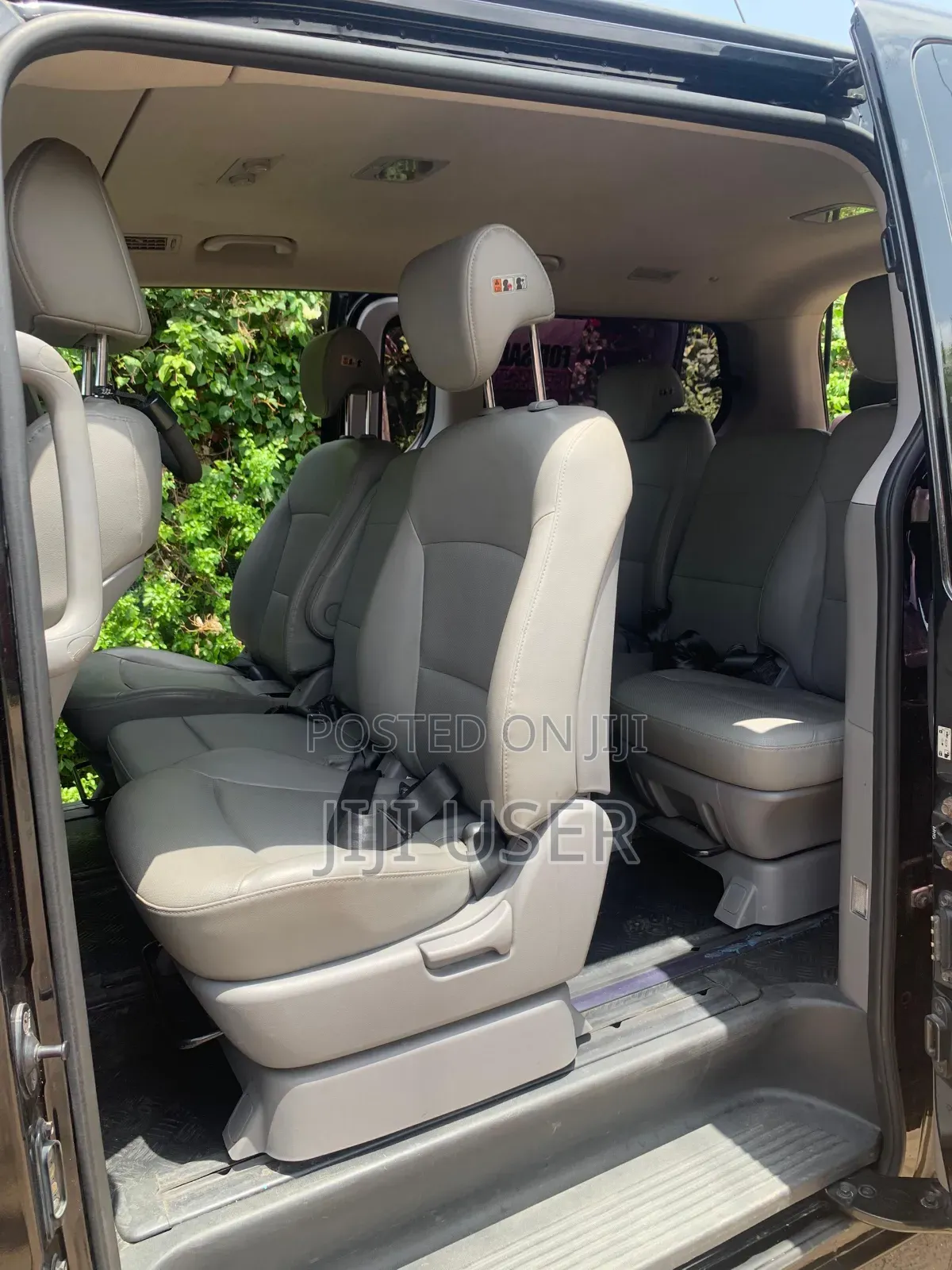 Hyundai Starex 2018 Black