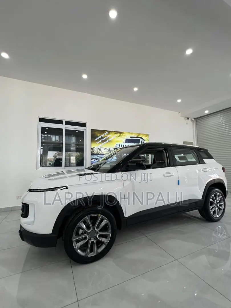 New Geely Coolray 2025 White