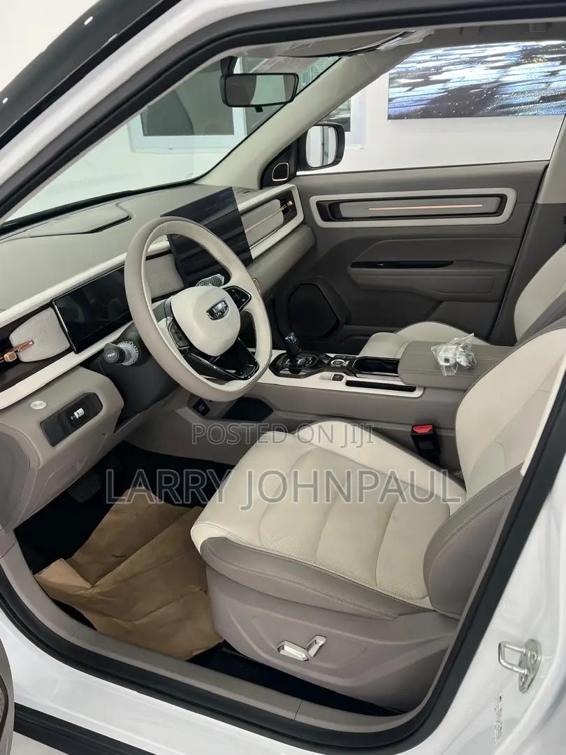New Geely Coolray 2025 White