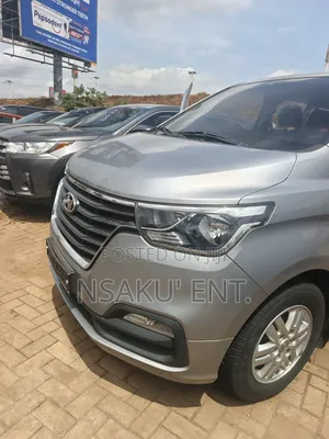 Hyundai Grandeur 2018 Silver