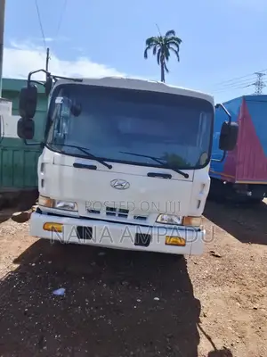 Hyundai Gold
