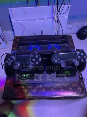 Ps4 Slim Jailbreak With 10+ Games 2 Original Controler Cooler/Charger