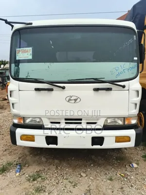 Hyundai Gold Track