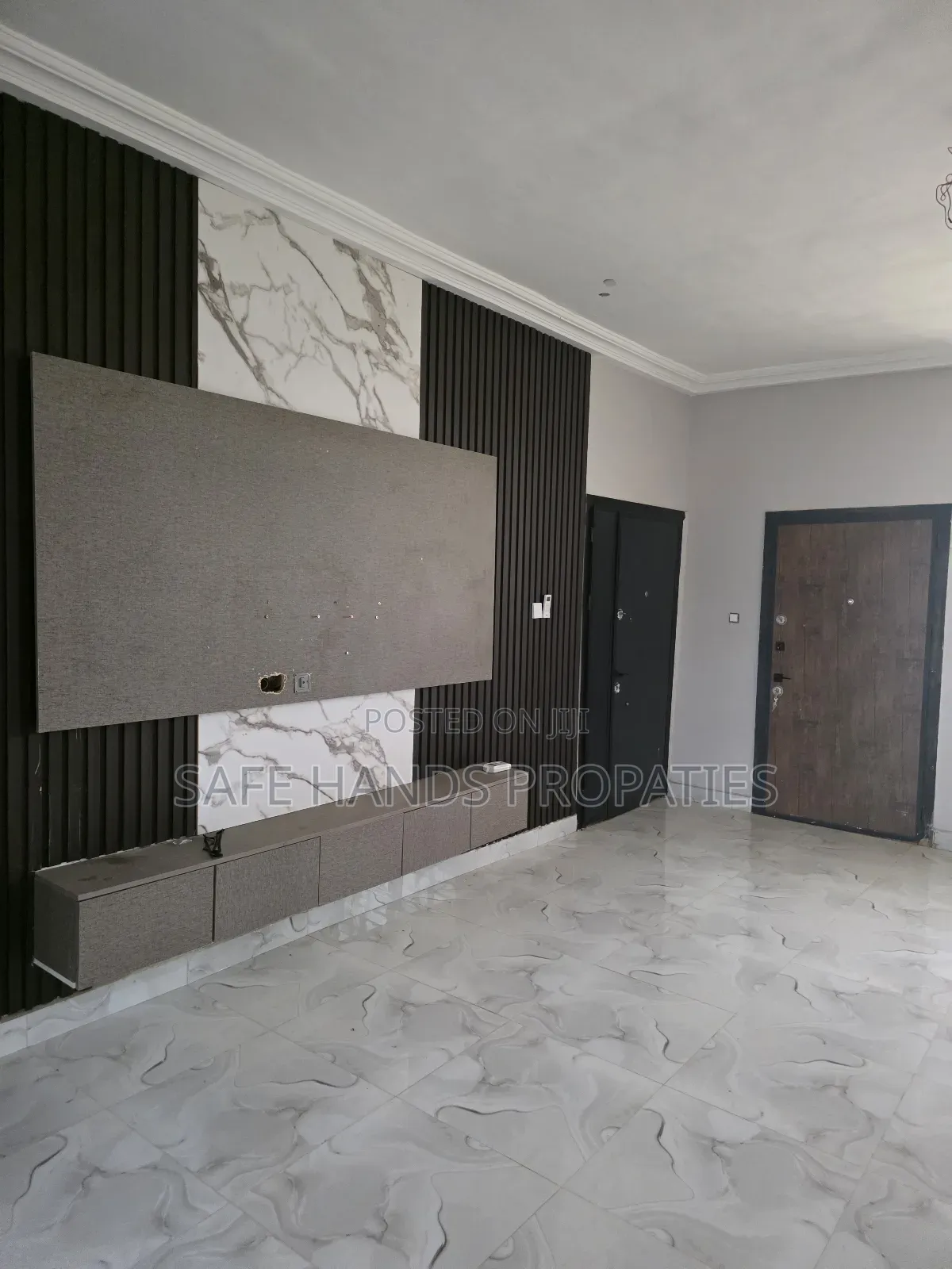 2bdrm Duplex in Accra Metropolitan for rent
