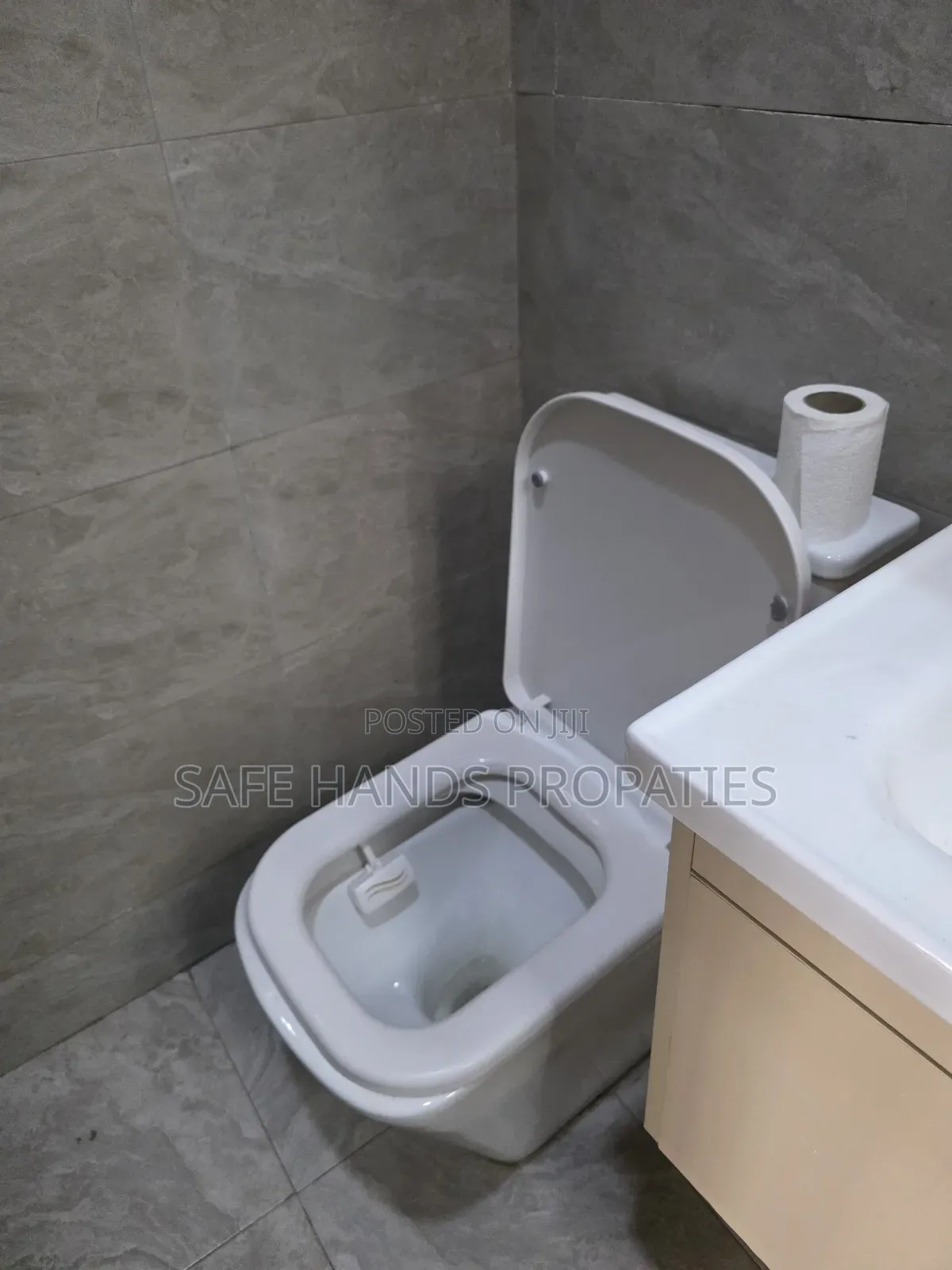 2bdrm Duplex in Accra Metropolitan for rent