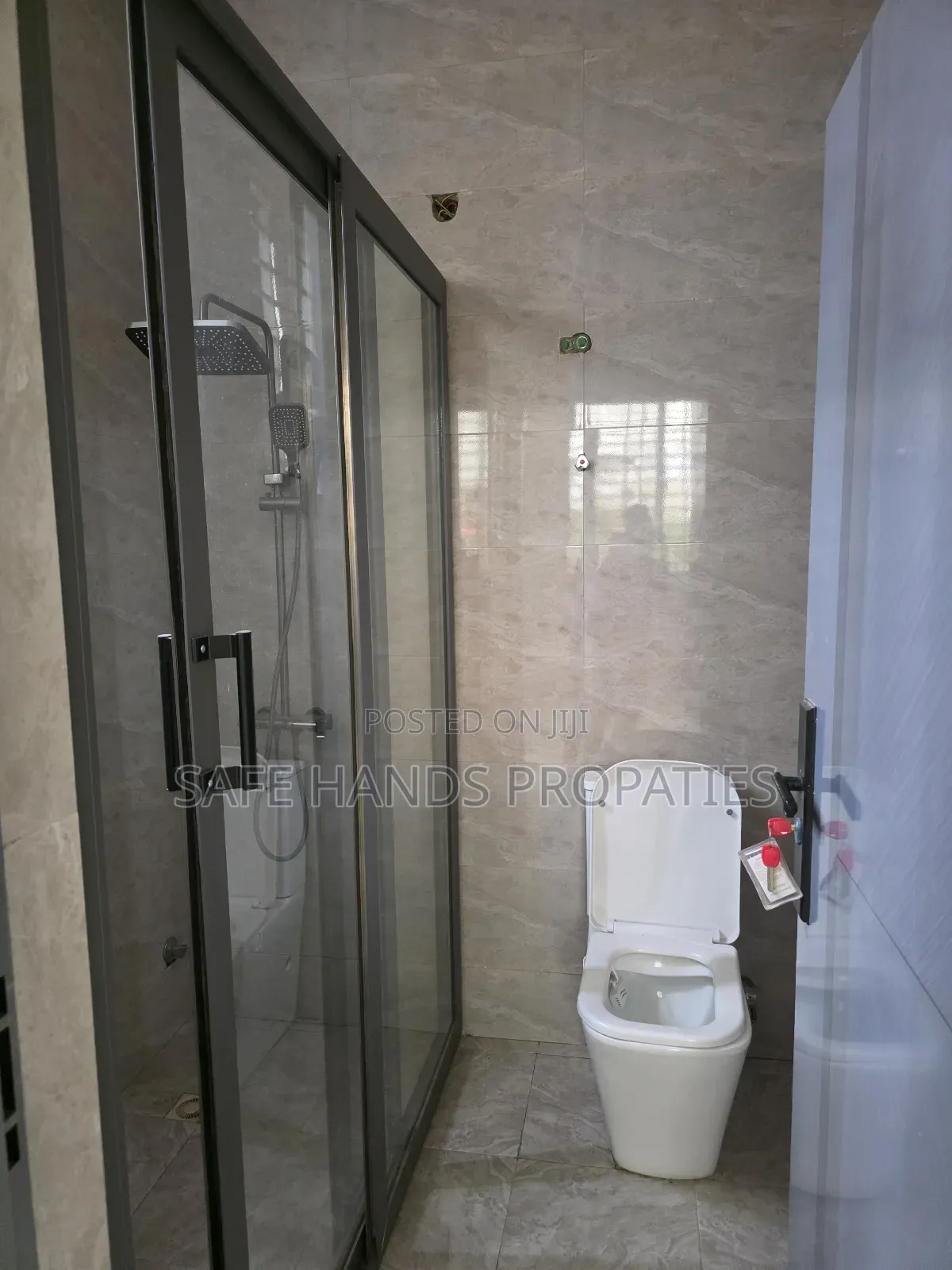 2bdrm Duplex in Accra Metropolitan for rent