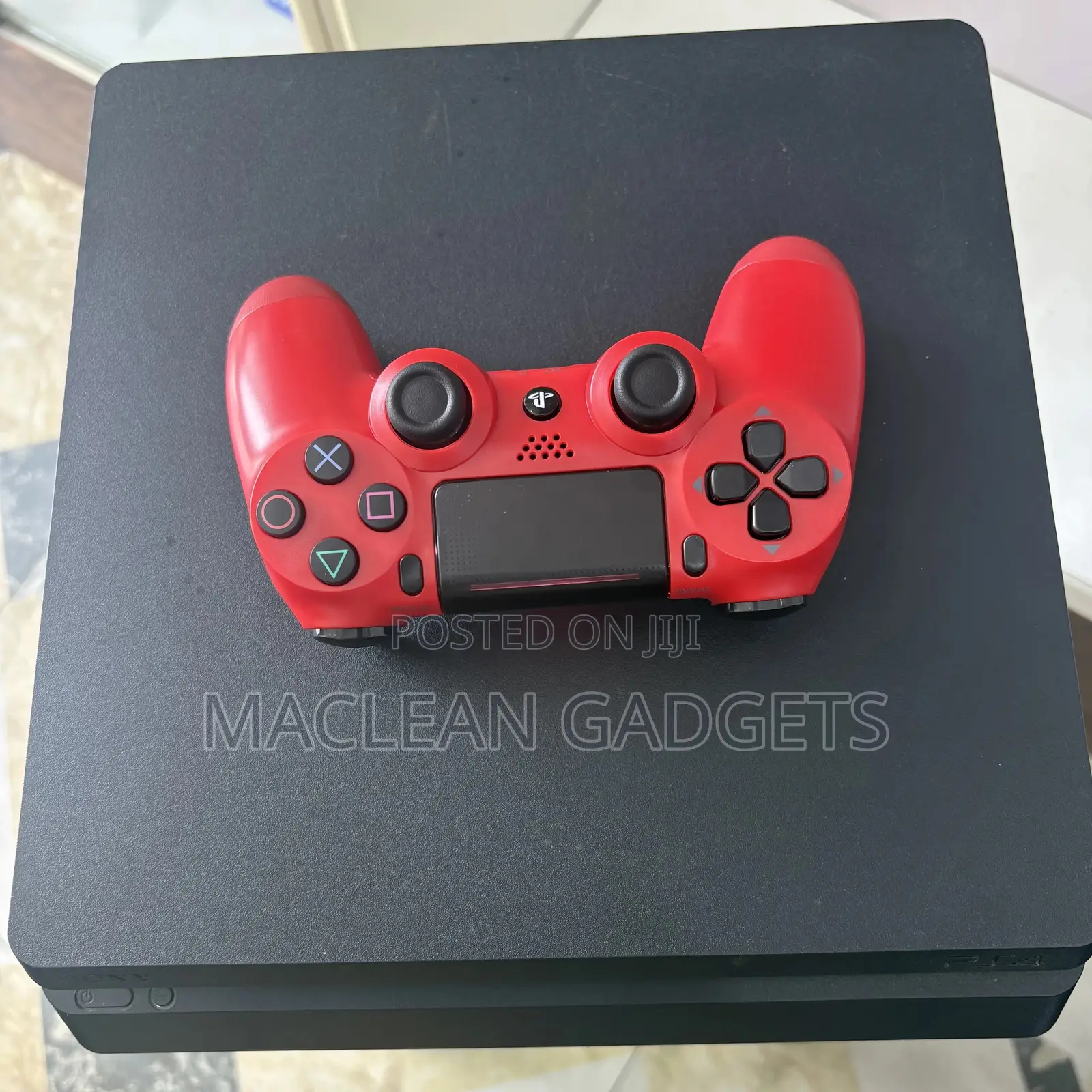 Playstation 4 Slim