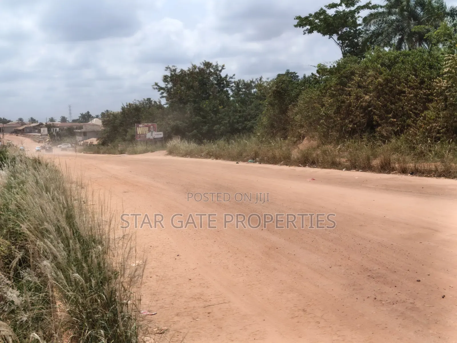 Plot Highway Road Side ( Kenyasi Antoa/ Bonwire Road)