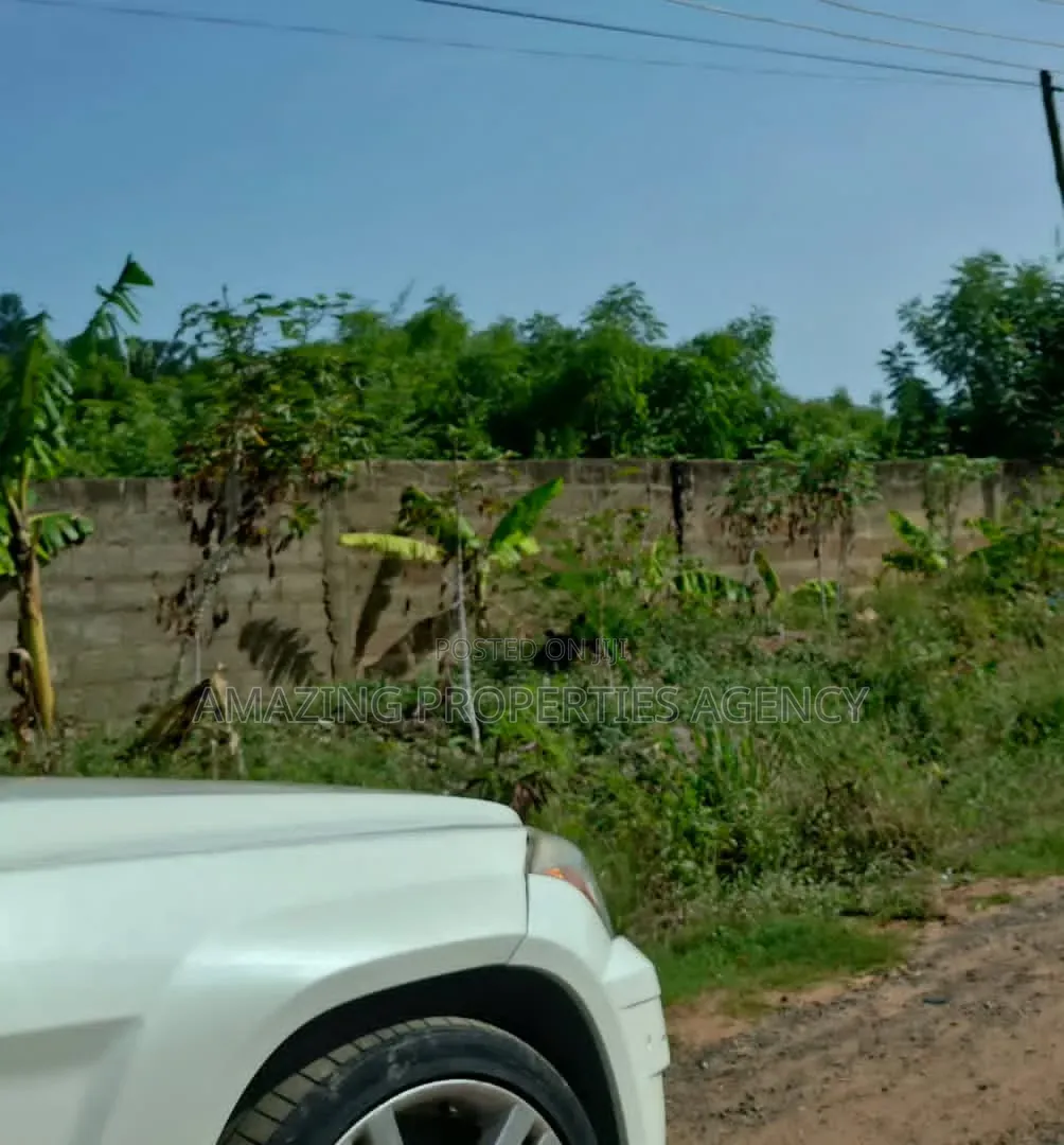 2acres of TDC Serviced Land by Roadside for Sale Tema Com 25