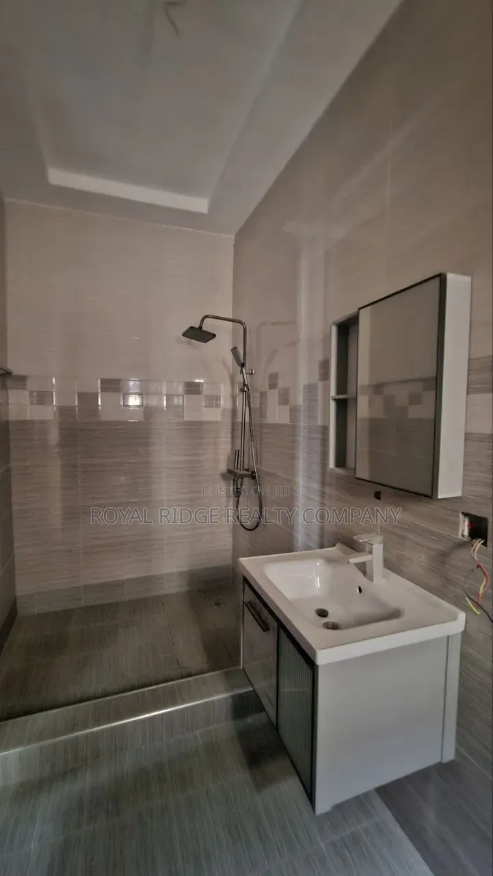 2bdrm Apartment in Spintex Around 18, Accra Metropolitan for rent
