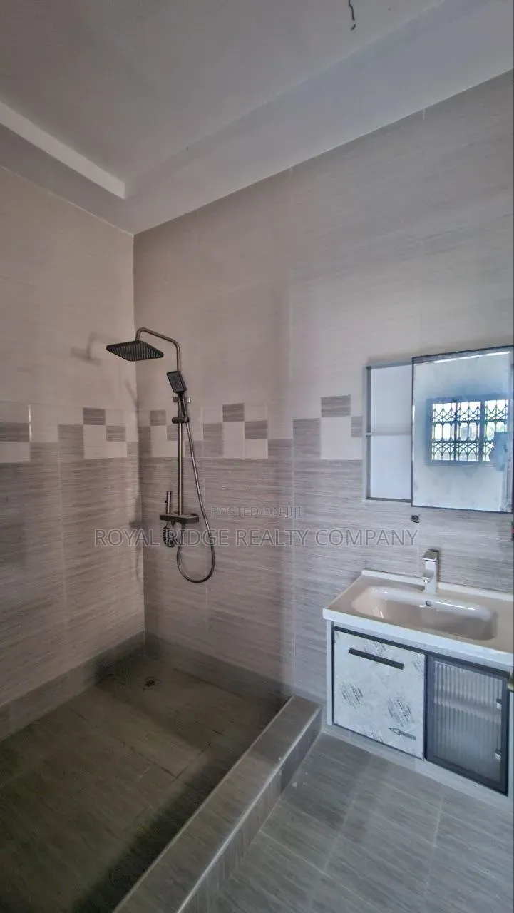 2bdrm Apartment in Spintex Around 18, Accra Metropolitan for rent