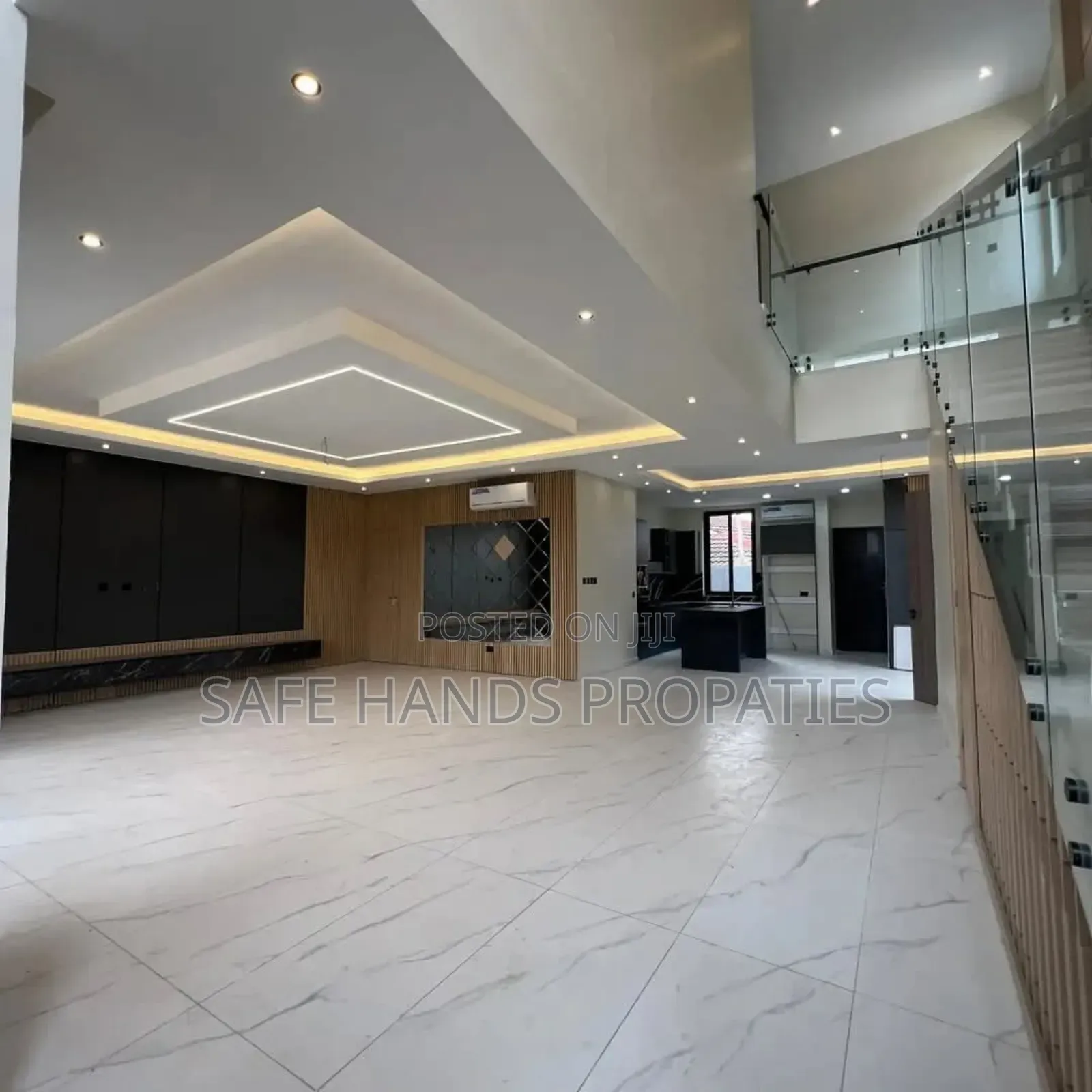 4bdrm House in Accra Metropolitan for sale