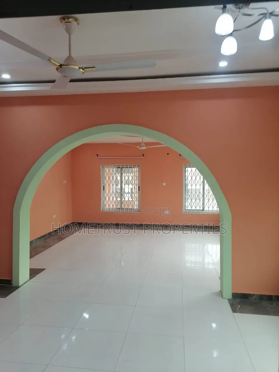 4bdrm House in Pokuase Abensu for sale