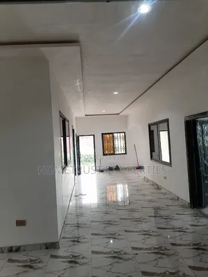 5bdrm Duplex in Amasaman Sapeiman for sale