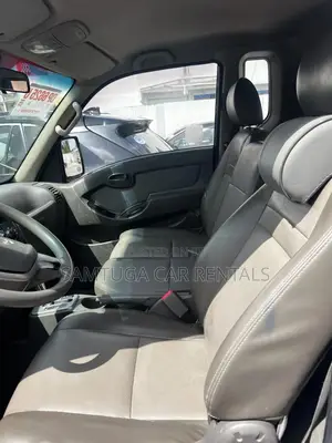 Kia Bongo Track