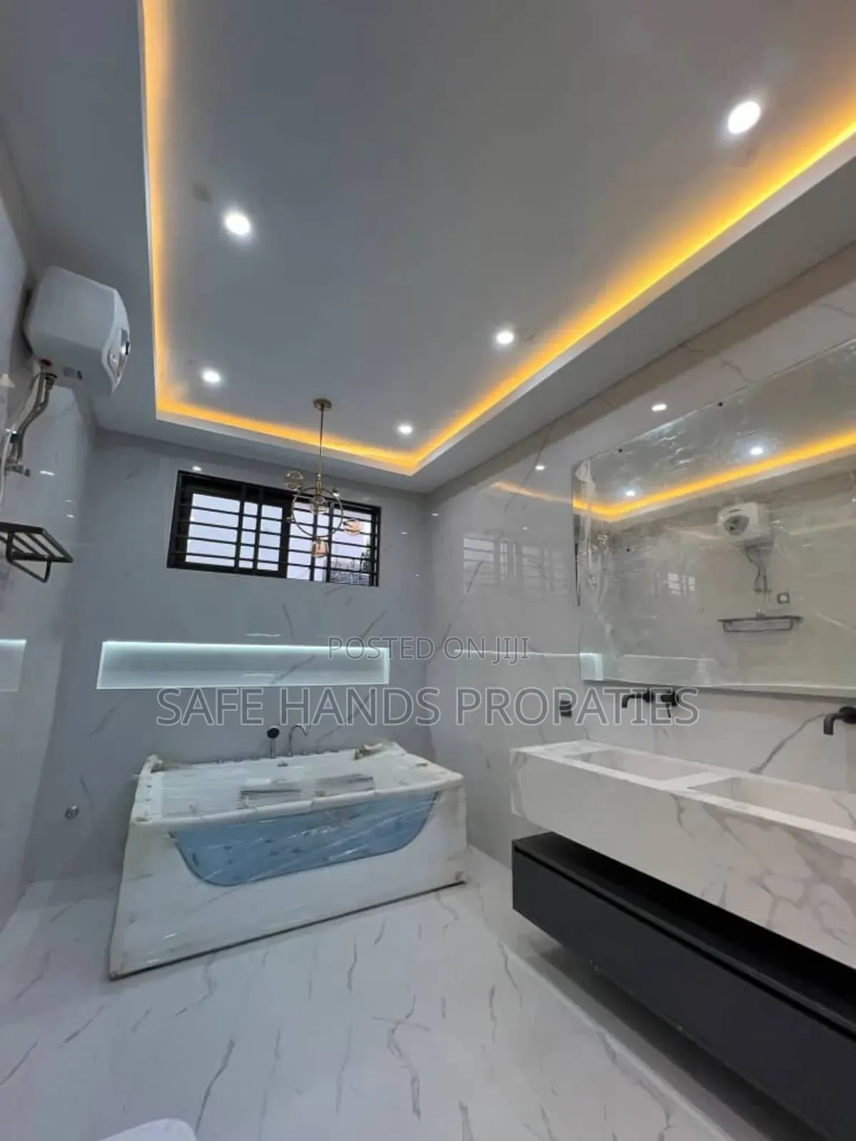 4bdrm House in Accra Metropolitan for sale