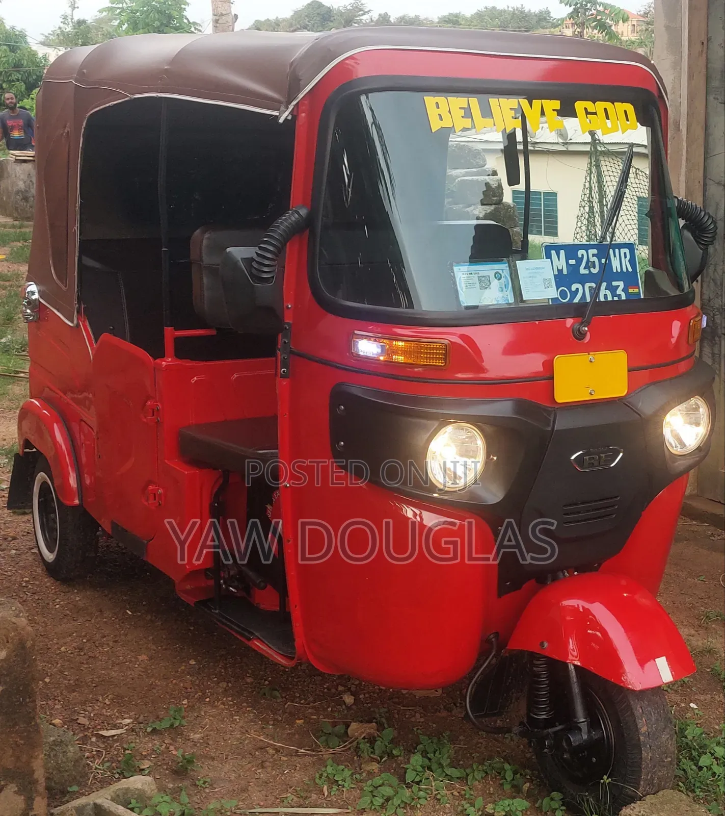 New Bajaj RE 2025 Red