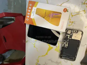 Expert in iPhone and Android Repairs