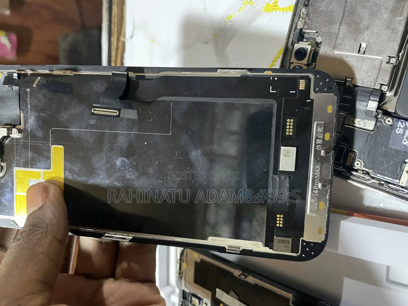 Expert in iPhone and Android Repairs