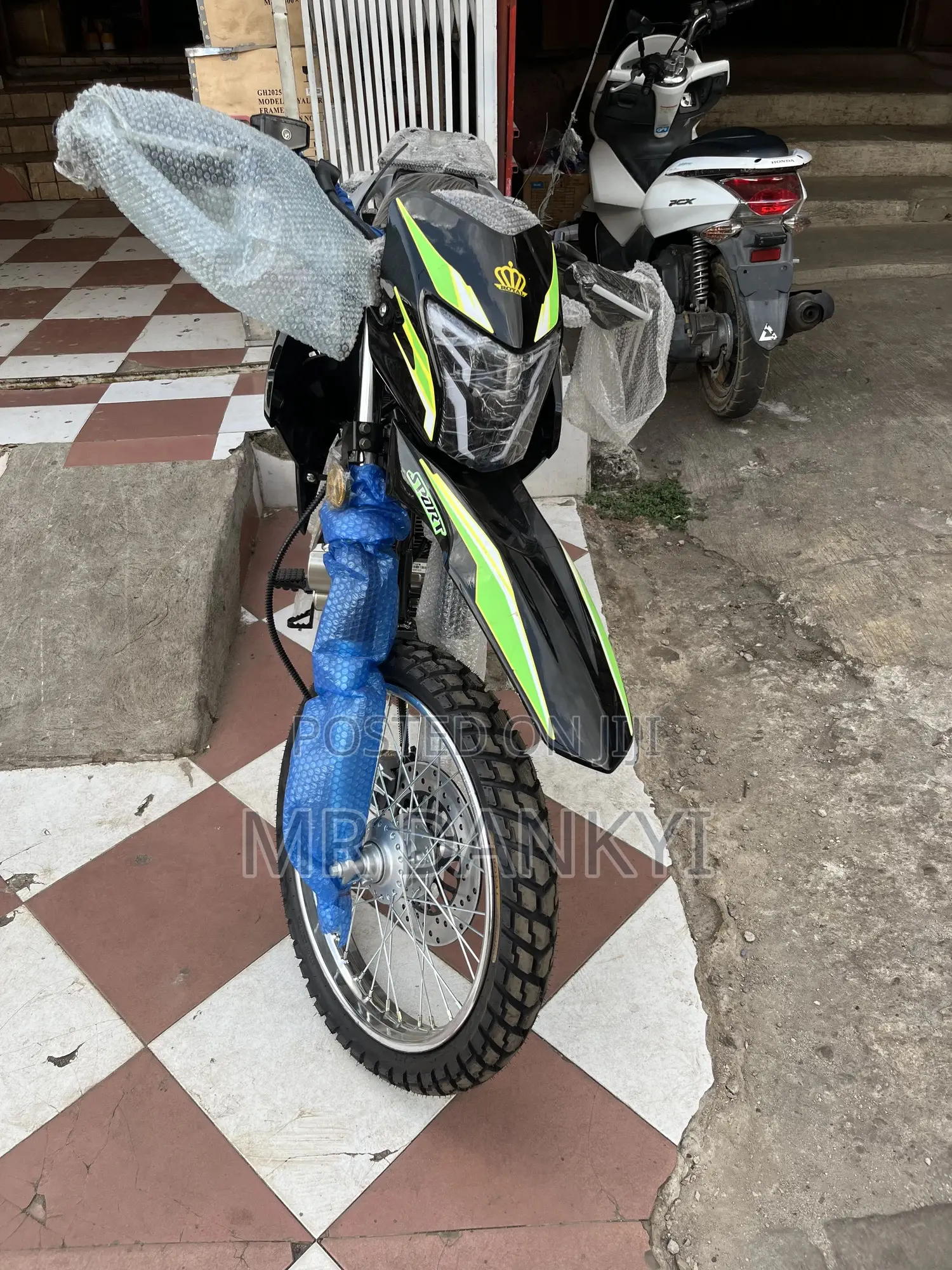 New Haojue HJ125-8K 2022 Black
