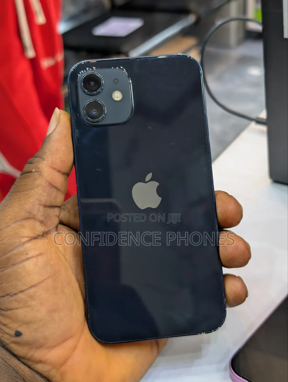 Apple iPhone 12 64 GB Black