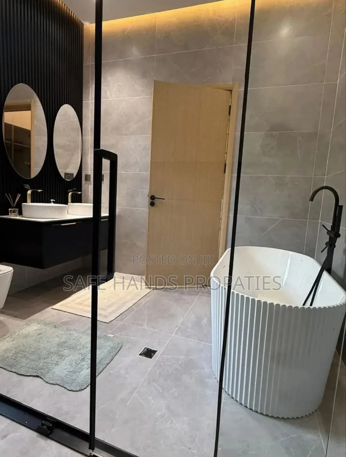 Furnished 4bdrm House in Accra Metropolitan for sale