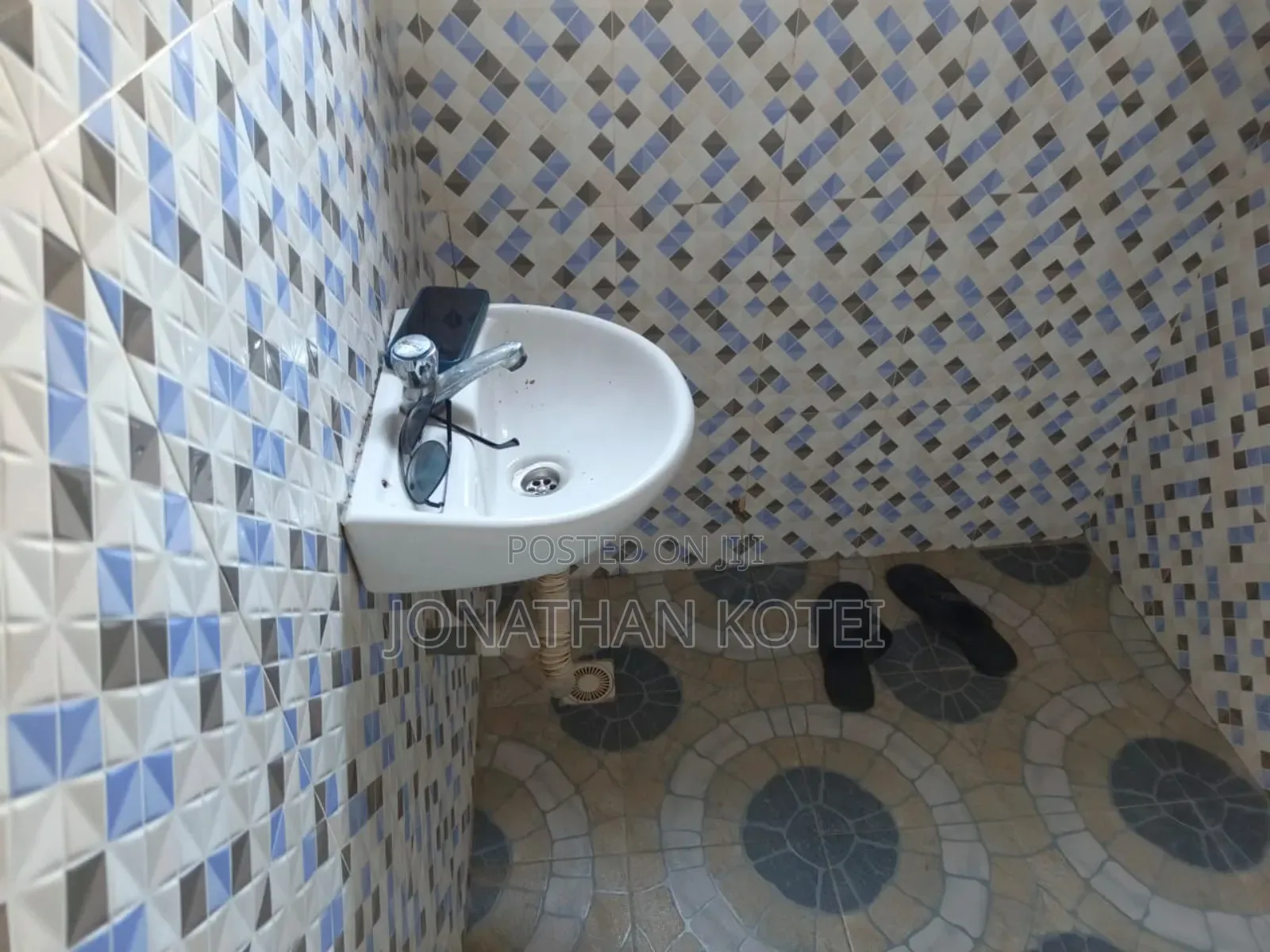 1bdrm Apartment in New Town for rent