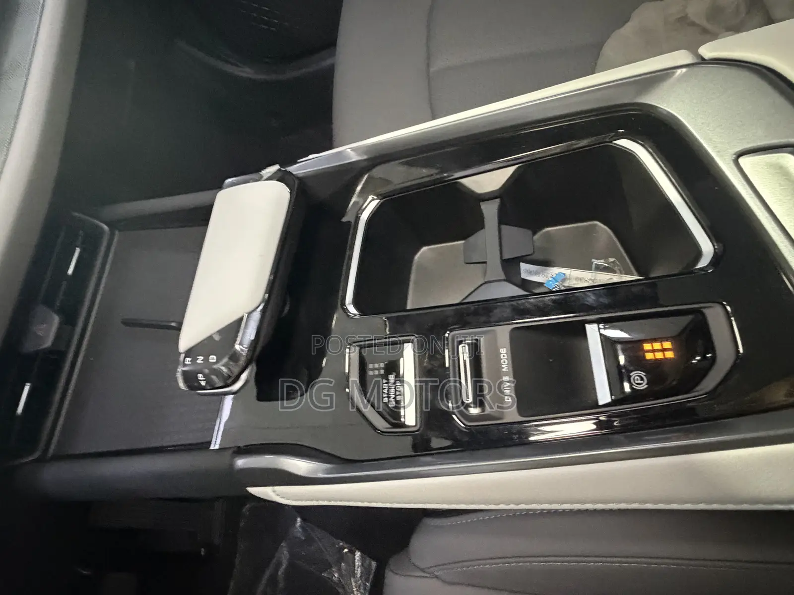 New Changan UNI-T 2025 Gray