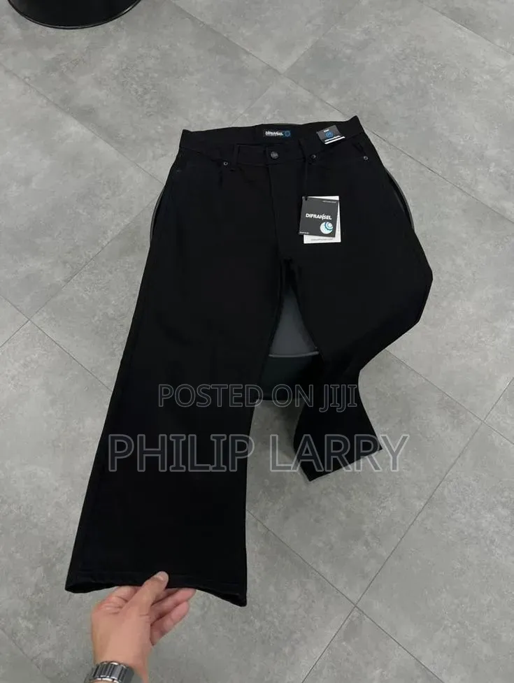 Male Baggy Jeans