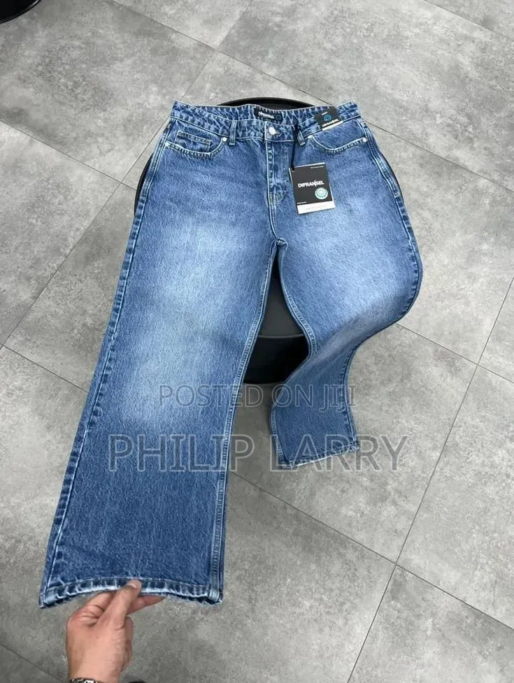 Male Baggy Jeans