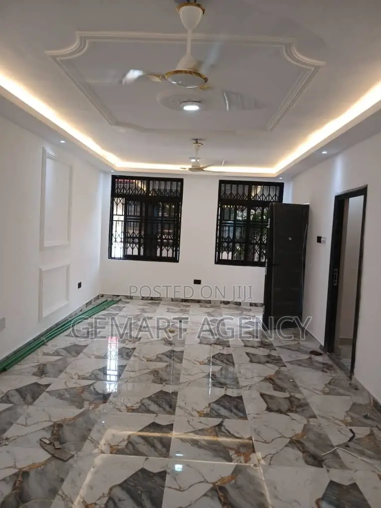 2bdrm Apartment in Taifa for rent