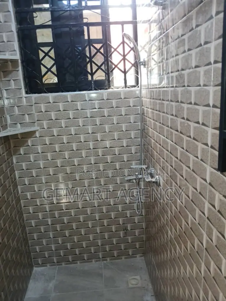2bdrm Apartment in Taifa for rent