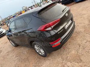 Hyundai Tucson SE AWD 2017 Black