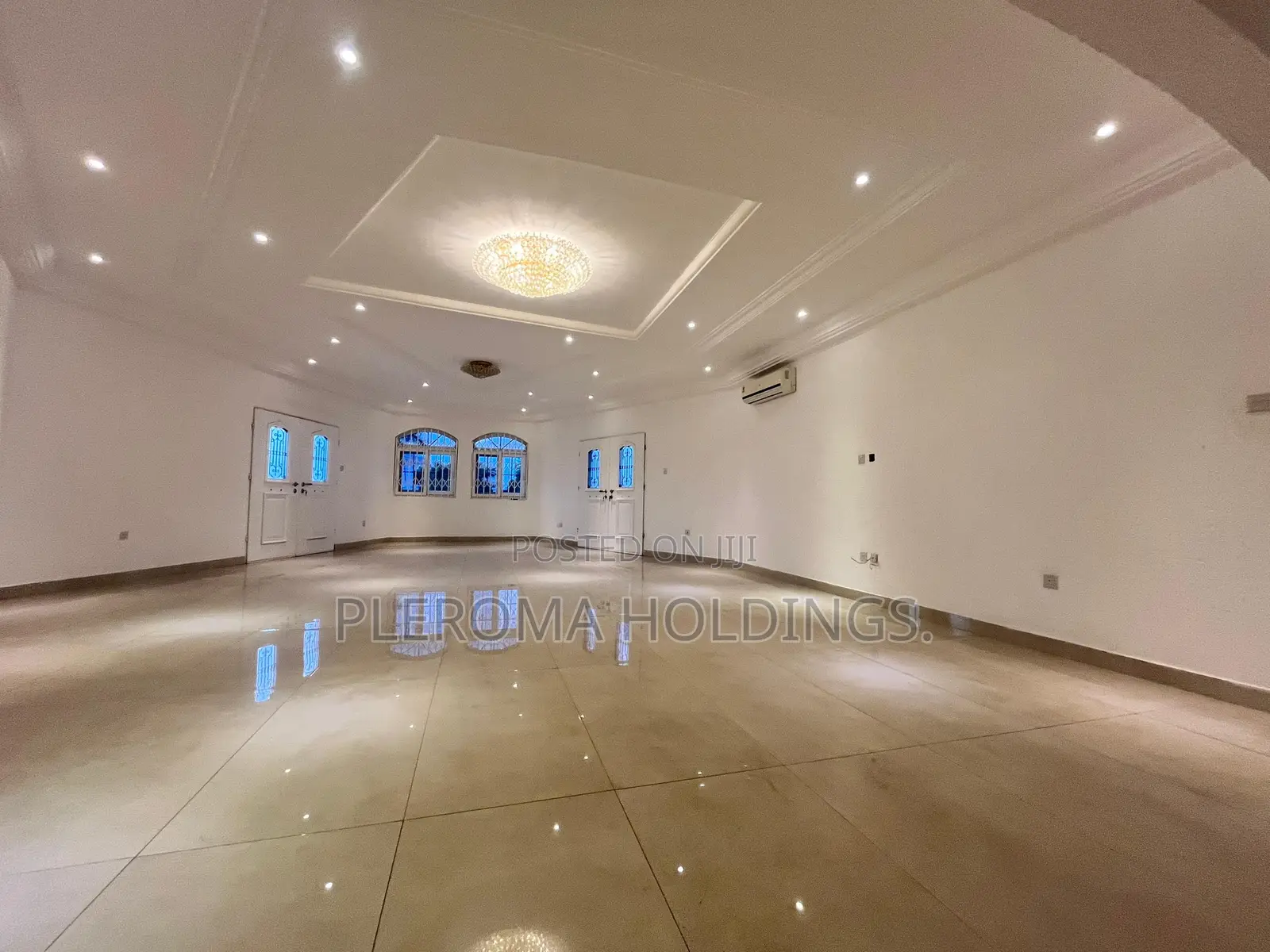 5bdrm Mansion in East Legon for rent